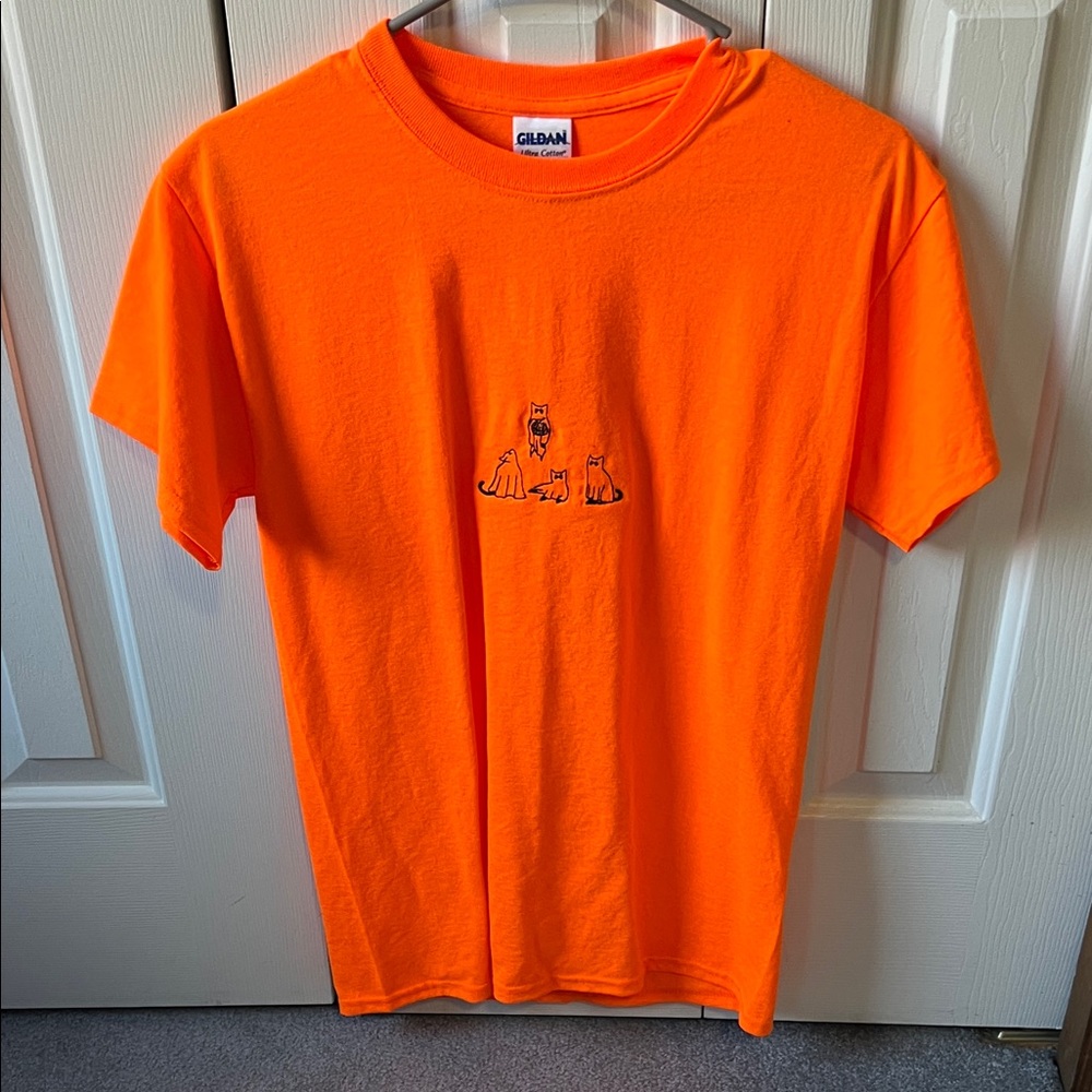 Gildan Orange T-Shirt with Cat Graphic